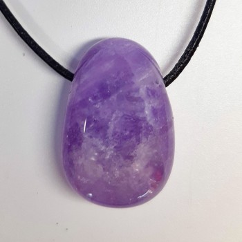 Pendentif en pierre naturelle Améthyste.