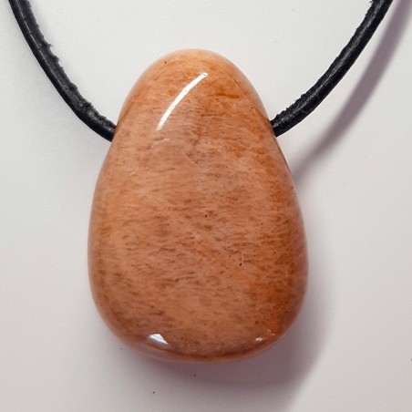 Pendentif Pierre de Lune, pierre percée.