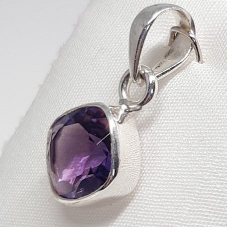 Améthyste, pendentif losange