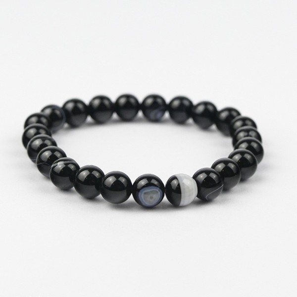 Bracelet en pierres naturelles Agate du Botswana noire.