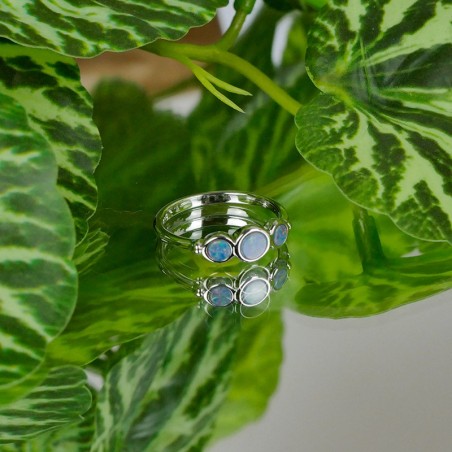 Bague  Opale bleue et Argent rhodié