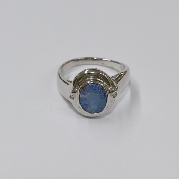 Bague  Opale bleue ronde et Argent 925 rhodié