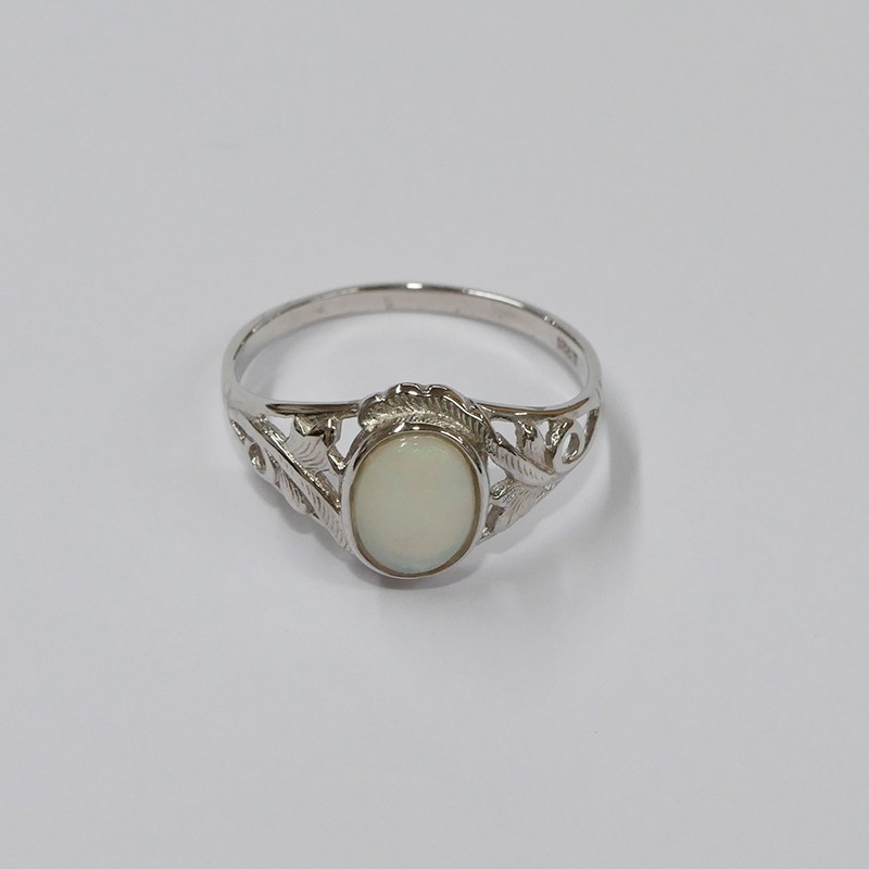 Bague Opale blanche ovale d'Australie, Argent 925 rhodié