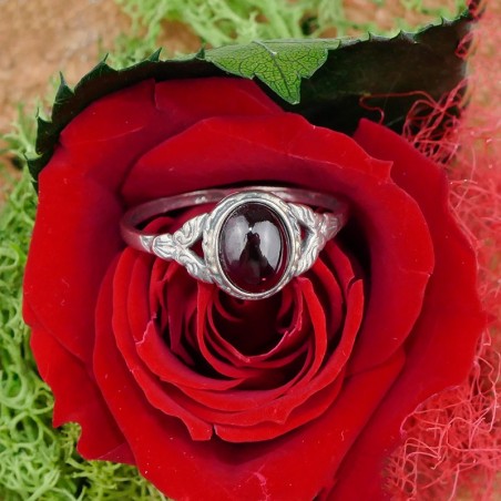 Bague Grenat ovale, Argent 925 vieilli