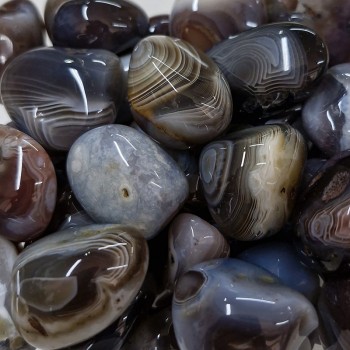 Agate du Botswana, pierre roulée.