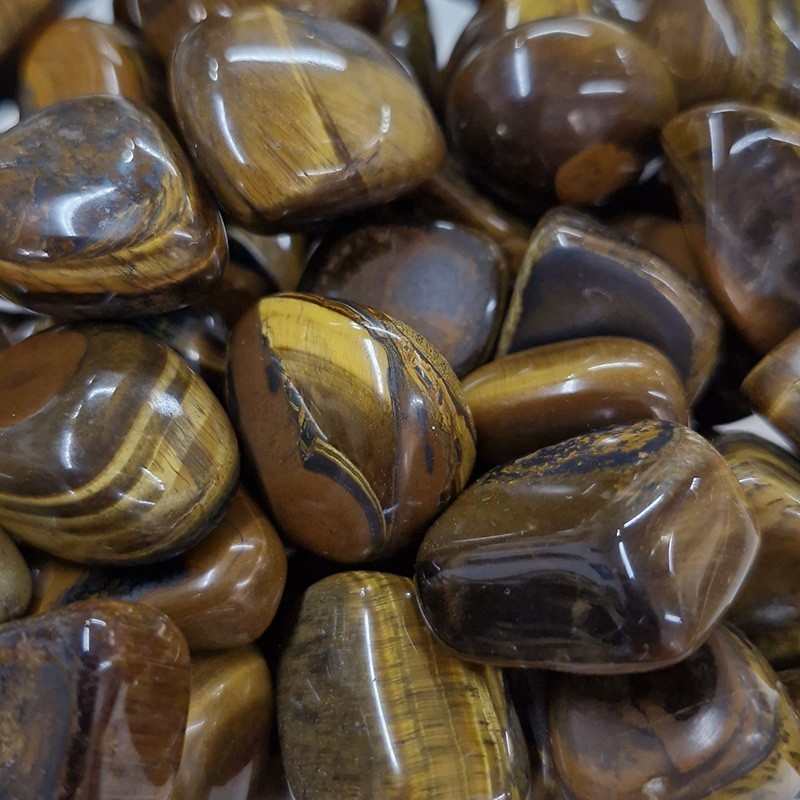 Œil de Tigre, pierre roulée.