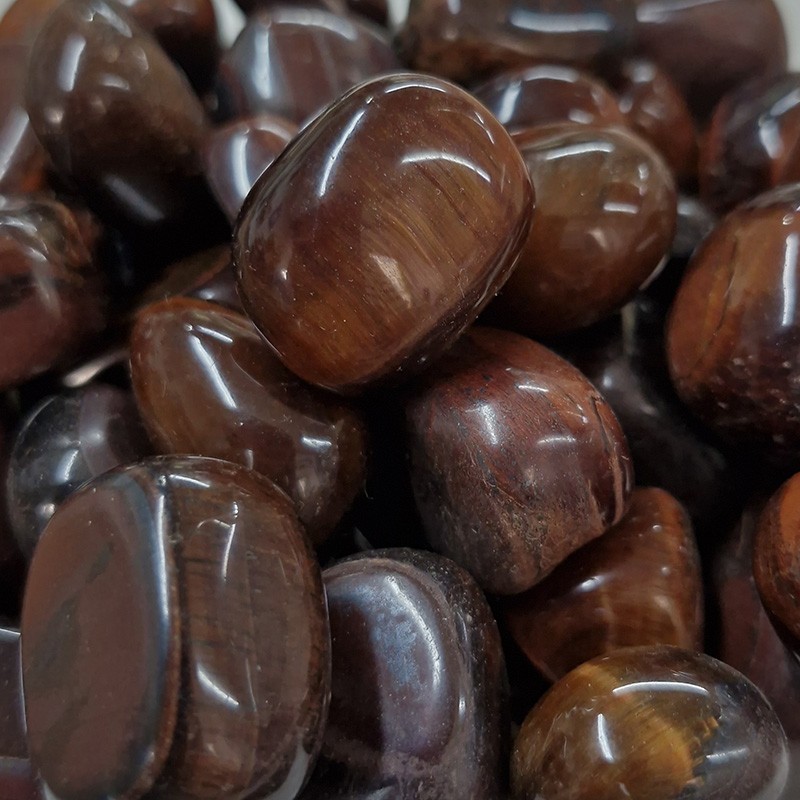 Œil de Taureau, pierre roulée.