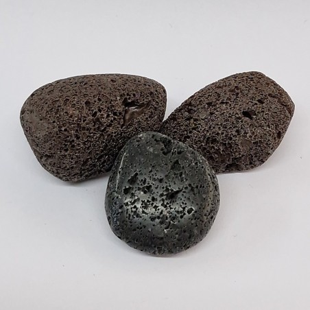 Lave, pierre roulée.