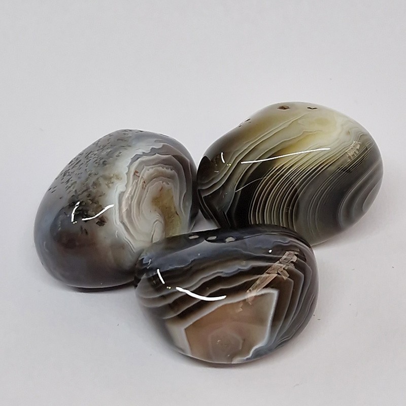 Agate du Botswana, pierre roulée.