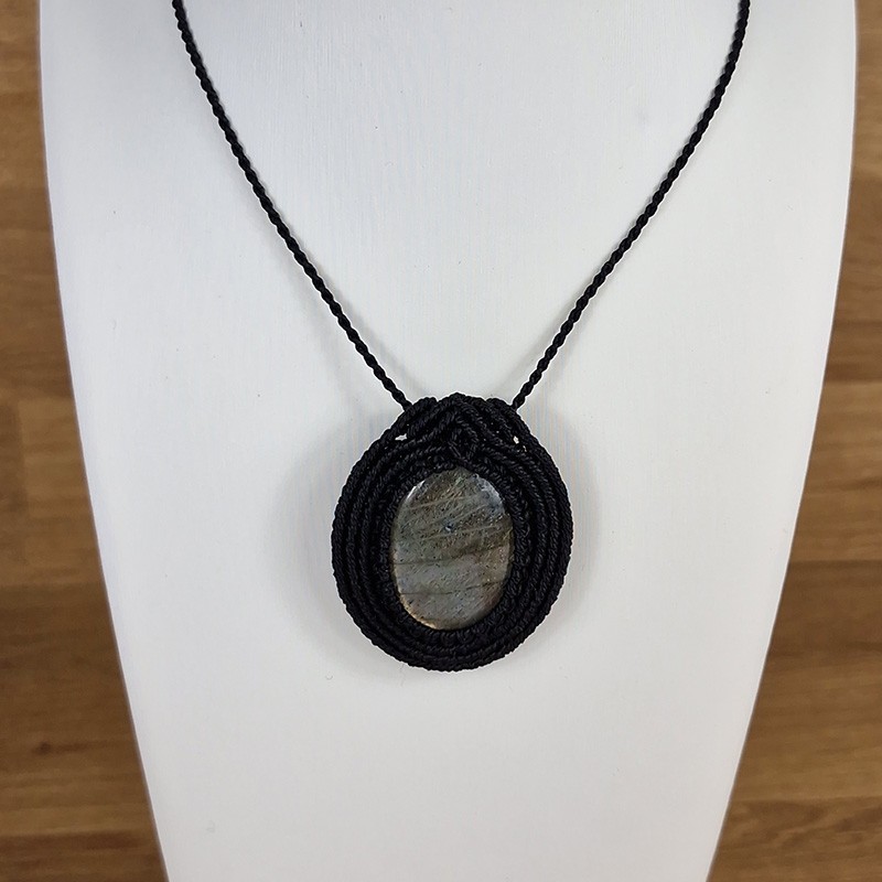 Kopie von Kopie von Collier Aigue Marine en macramé