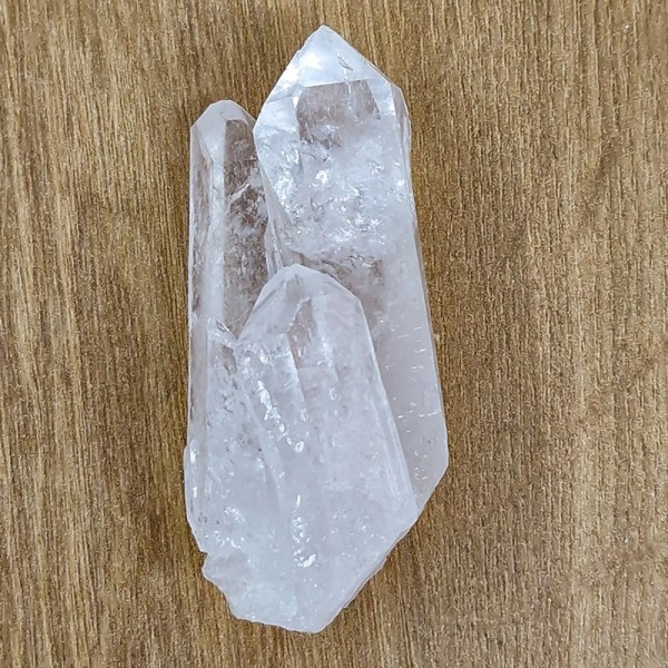 Cristal de roche, pointe naturelle