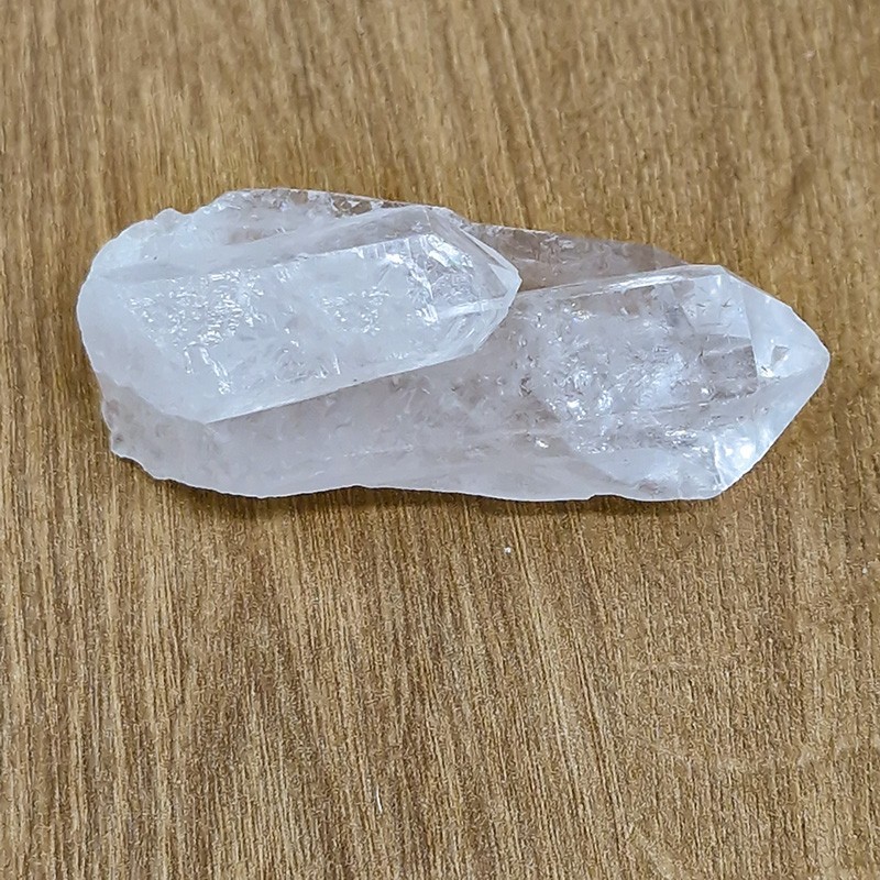 Cristal de roche, pointe naturelle