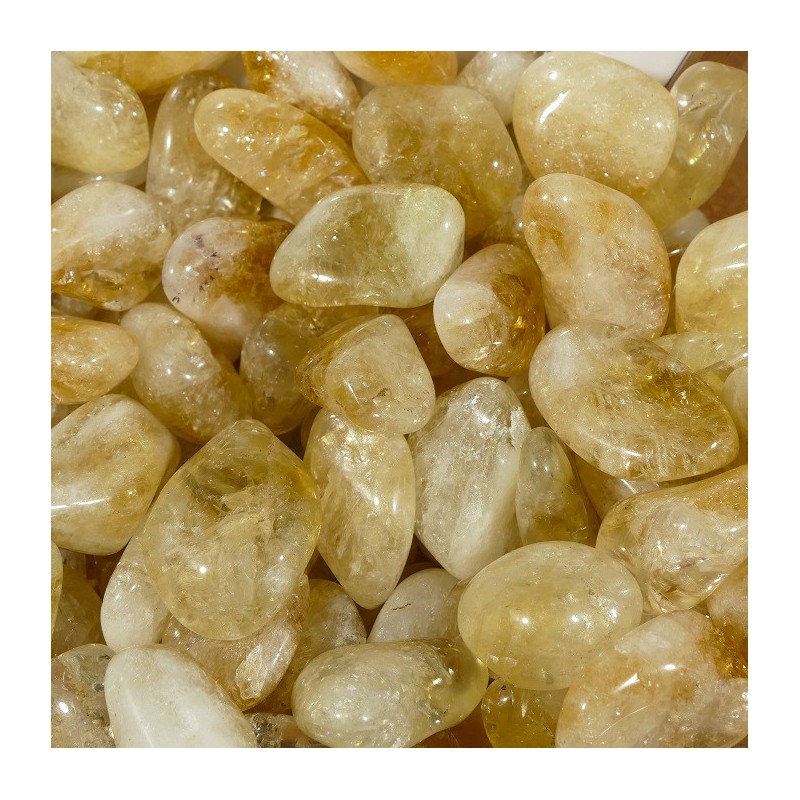 Citrine, pierre roulée.
